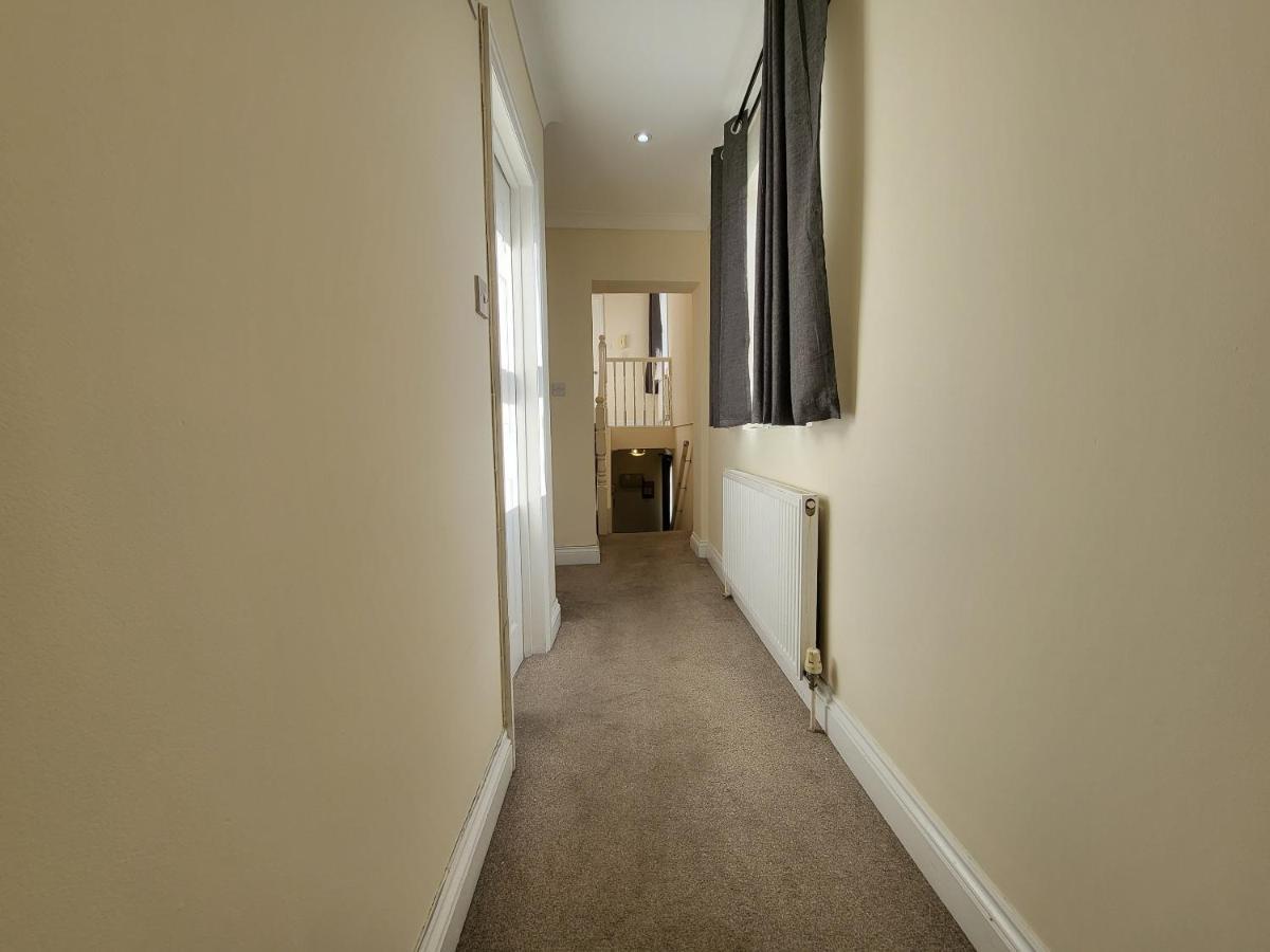 Tooting Bec Central Apartment By London Tube Eksteriør billede