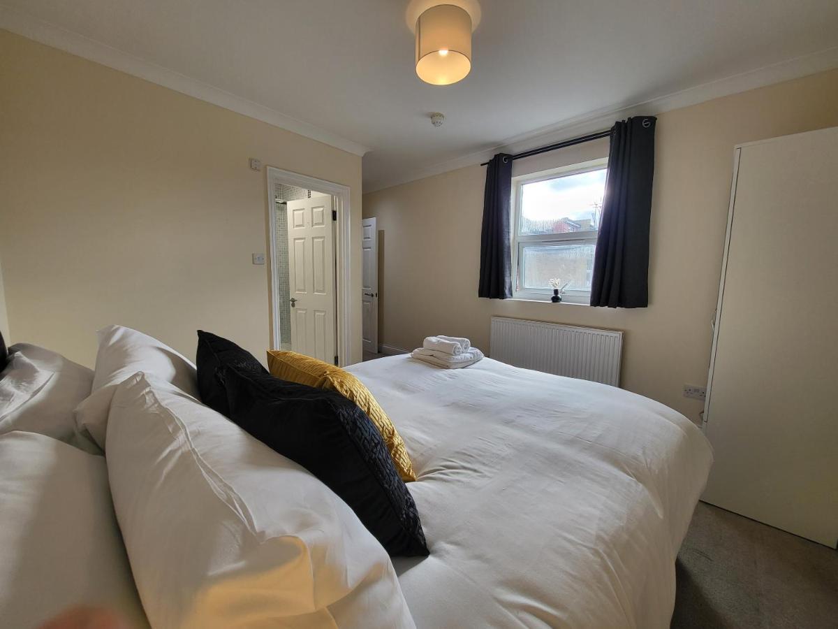 Tooting Bec Central Apartment By London Tube Eksteriør billede